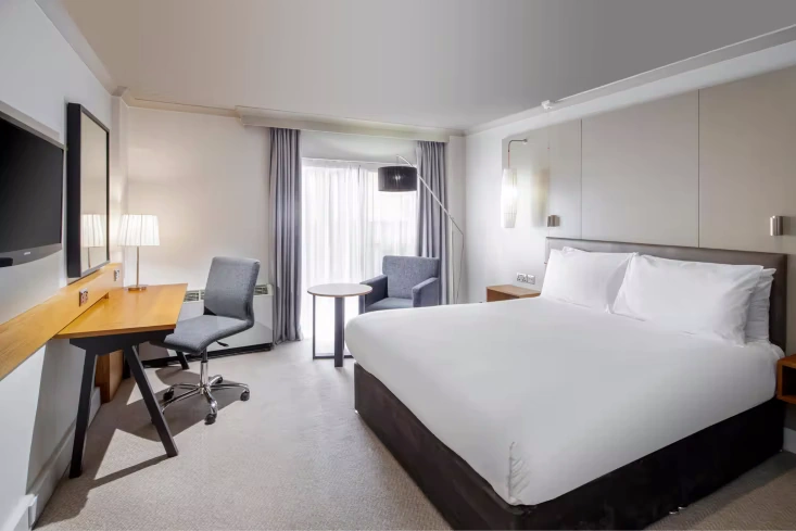 crowne-plaza-plymouth-6850570808-3×2